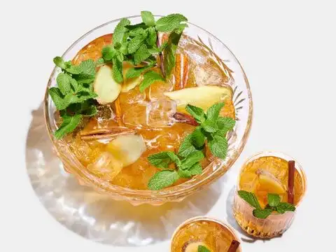 Ginger Hennessy-To