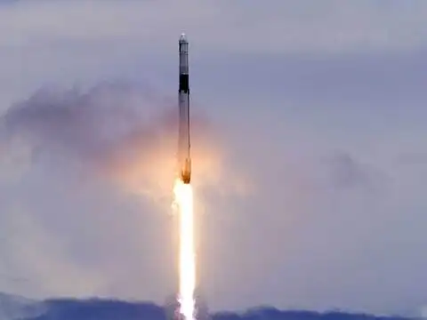​Falcon 9 rocket at Kennedy