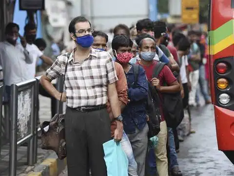 Mumbai: Bus services resume