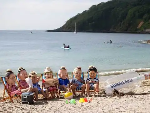 Depicting G7 leaders