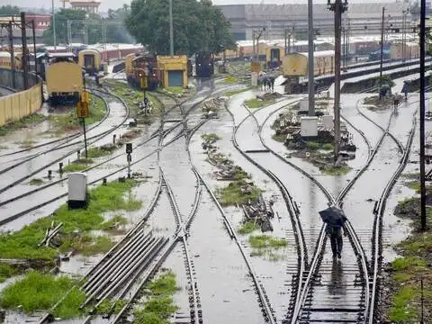 Howrah railway tracks