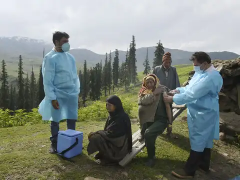 Vaccination in the hills