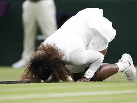 ​Serena Williams in tears
