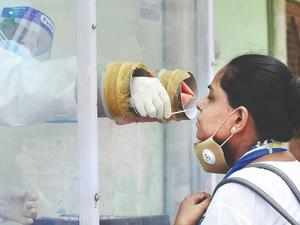 Delhi sees 86 fresh Covid cases, positivity rate drops further