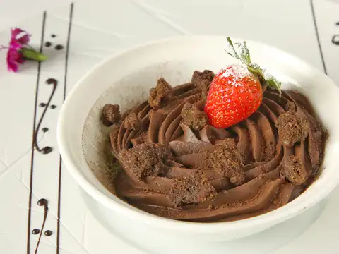 Bitter Chocolate, Caramelised Walnut Parfait