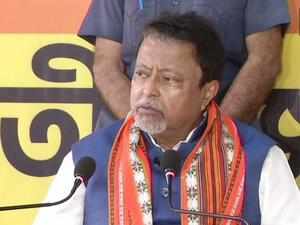 Trinamool Congress leader Mukul Roy's wife Krishna dies of cardiac arrest