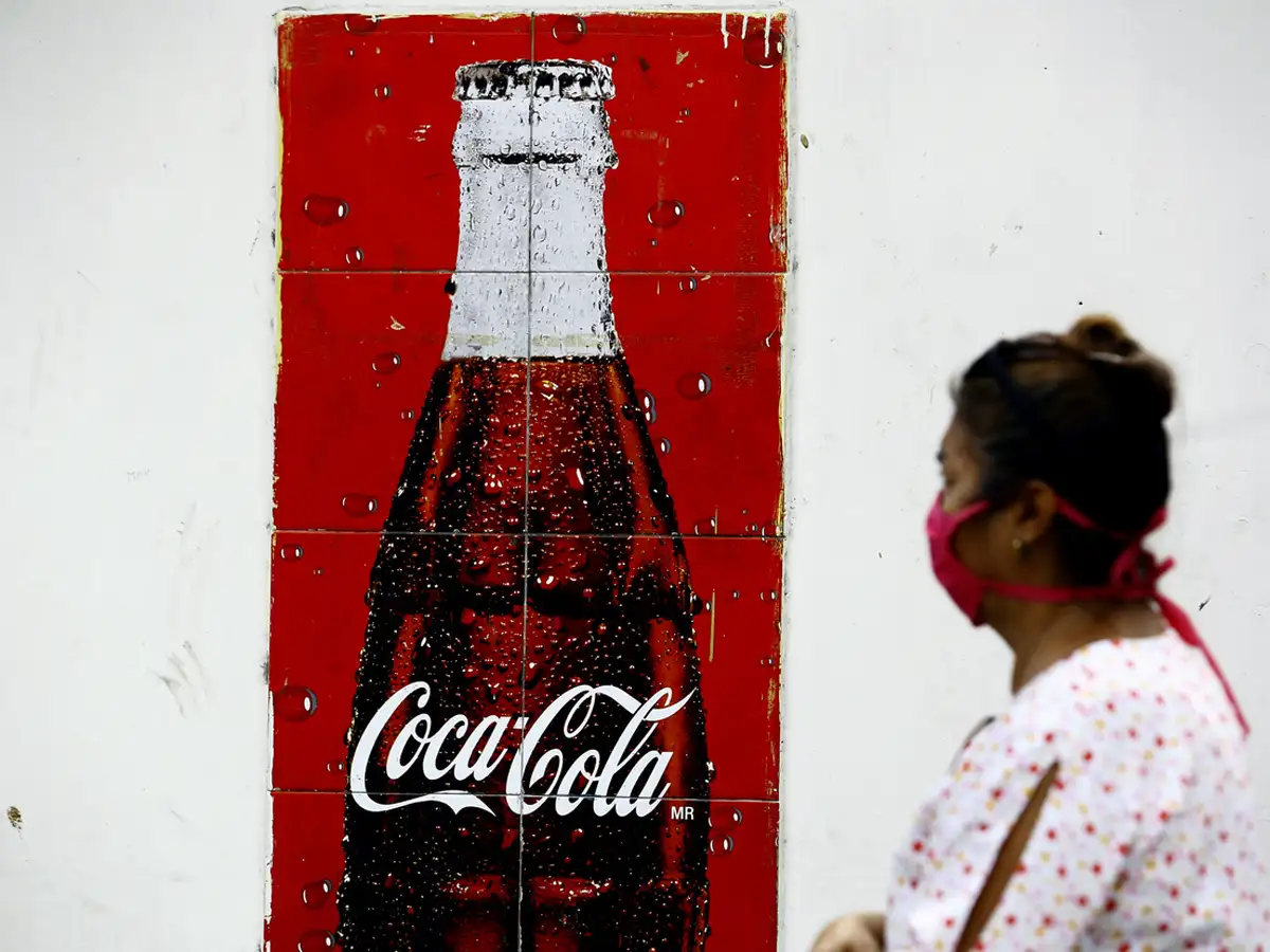 20 Ounce Holiday Bottles Of Coke 2022