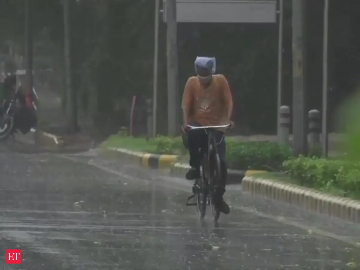 Humid mornings - Most delayed monsoon since 19 years finally arrives in ...