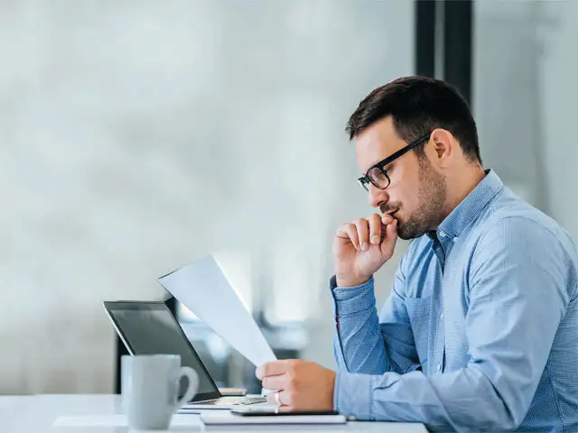 Should the will be hand-written or typed?