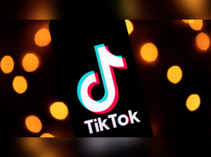 Pakistan blocks TikTok again over 'inappropriate content'