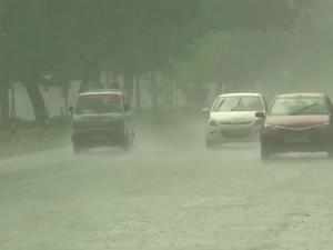 Heavy rainfall likely in parts of Madhya Pradesh; IMD issues red alerts