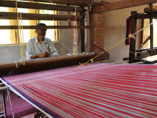 Say yes to handloom