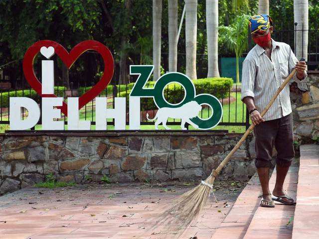 ​Delhi zoo reopens