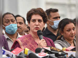 Lucknow: AICC General Secretary Priyanka Gandhi Vadra addresses a press conferen...