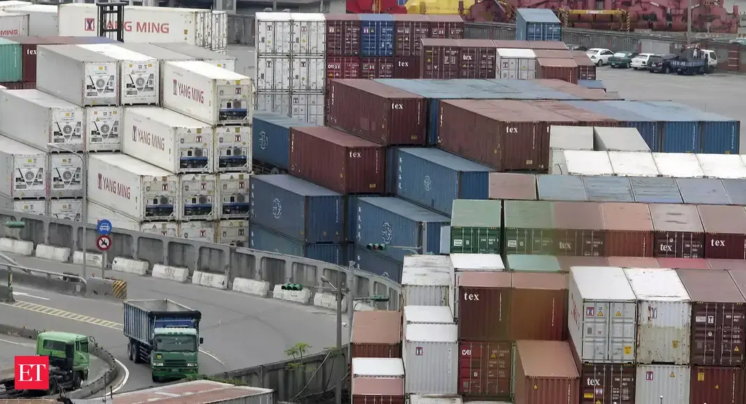 Exports may touch $1 trillion by FY28; RoDTEP rates likely by Friday: Secy - Vimarsana News