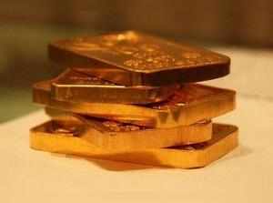 Gold rate today: Yellow metal tops Rs 46,000; silver shines