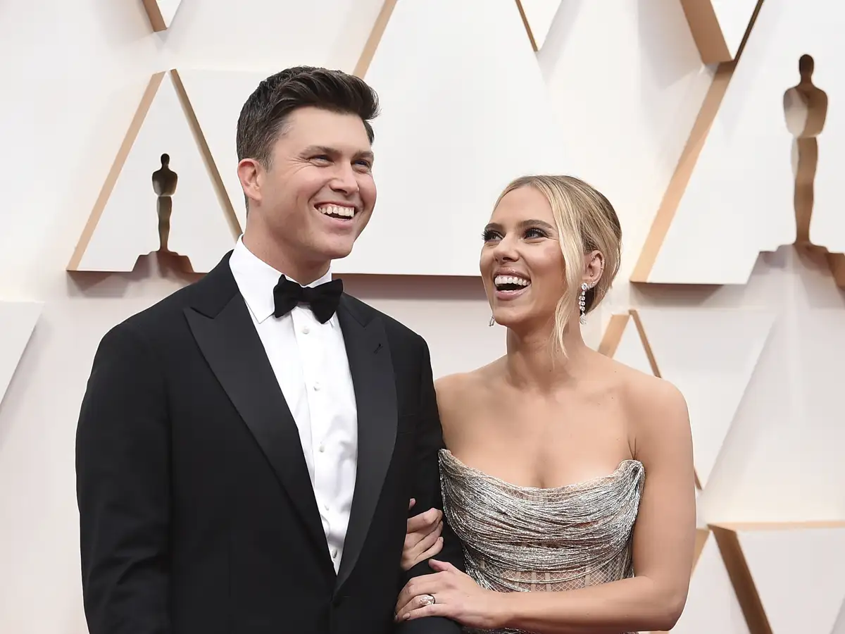 scarlett johansson marries colin jost News and Updates from The Economic  Times - Page 1