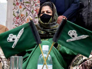 Mehbooba refers to Afghanistan situation to ask govt to restore J&K special status, draws flak