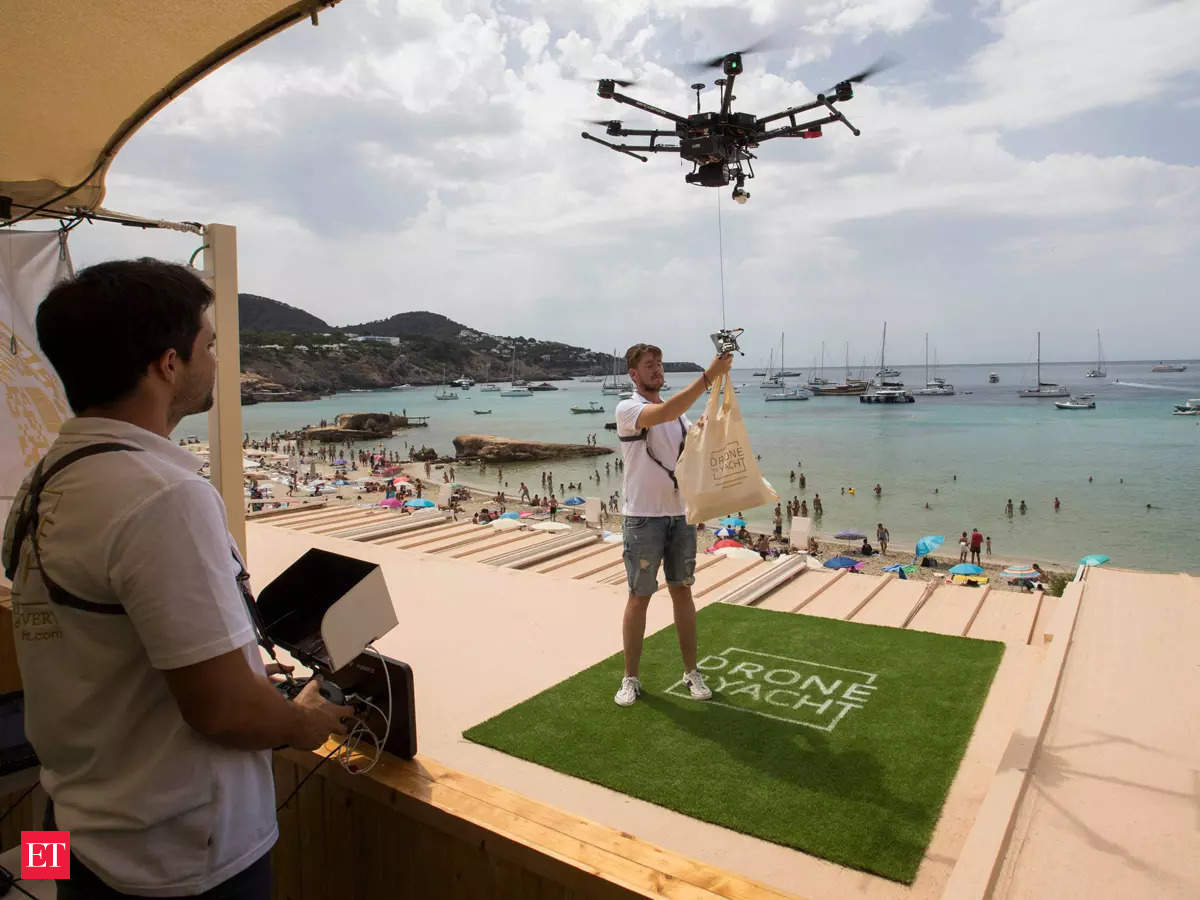 Cría encerrar Sí misma drone pilot: How to become a drone pilot - The Economic Times