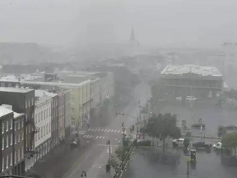 ​Hundreds of thousands without power
