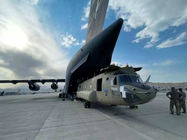 ​CH-47 Chinook at Hamid Karzai airport