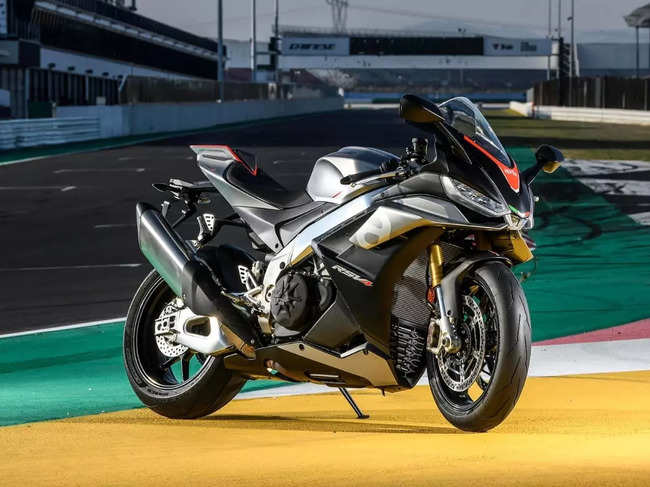 The 1078-cc RSV4 comes with a price tag of Rs 23.69 lakh.​