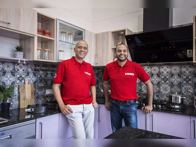 HomeLane cofounders Srikanth Iyer and Tanuj Choudhry