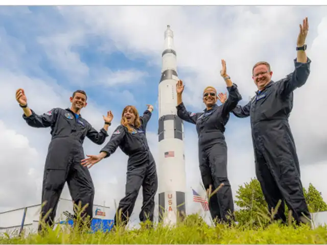 Spacex Gets Ready To Launch First All Civilian Crew To Orbit Astro Tourist The Economic Times