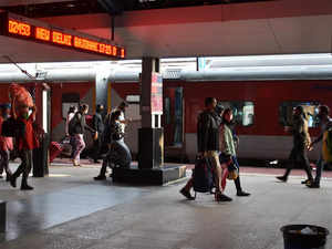 new-delhi-station-