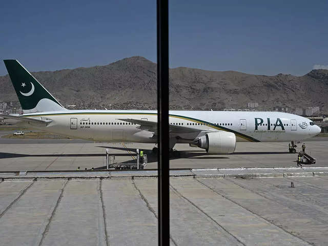 PIA flies to Kabul
