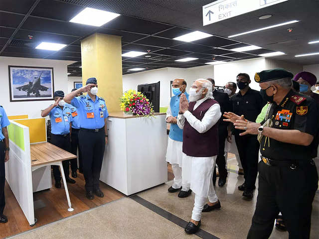 PM visits new complex