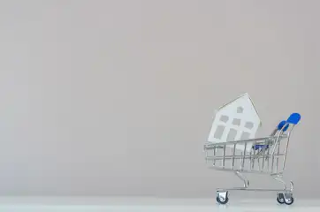 SBI cuts home loan interest rate to 6.7%, waives processing fees