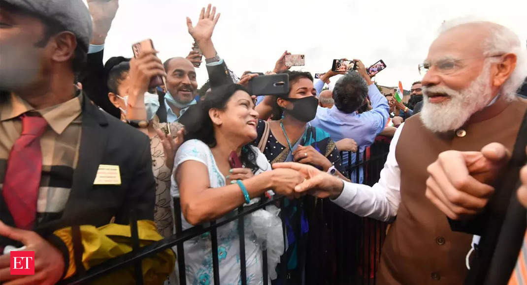 Ecstatic Indians greet Prime Minister Modi in Washington
