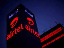 Bharti Airtel share price