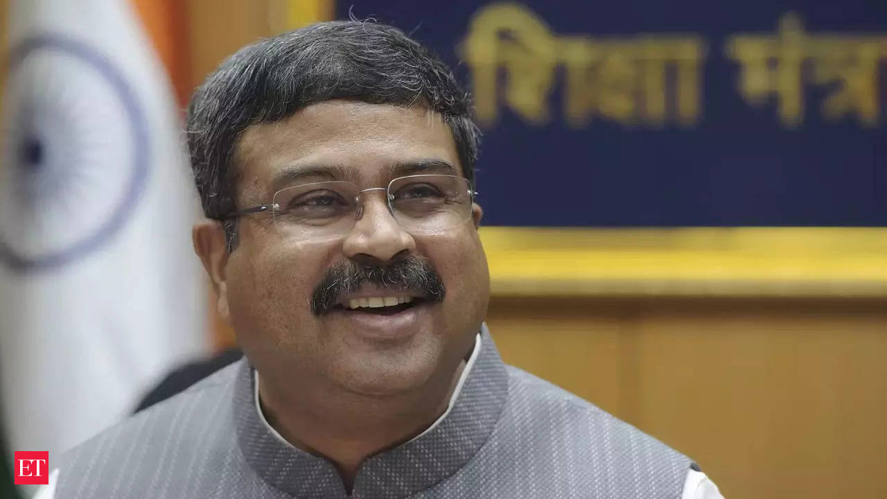 up elections: Dharmendra Pradhan highlights state, Centre's roles in  helping UP shed 'Bimaru' tag - The Economic Times