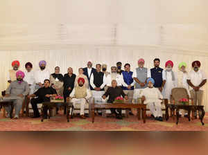 Chandigarh: Punjab's new Chief Minister Charanjit Singh Channi with his Cabinet ...