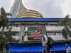 Sensex pares initial gains to end flat, Nifty holds 17,850; IT stocks see selling