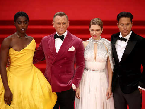 Léa Seydoux and Daniel Craig, Celebrities, Fashion, and Style