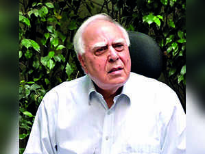 G23 condemns at Sibal’s house