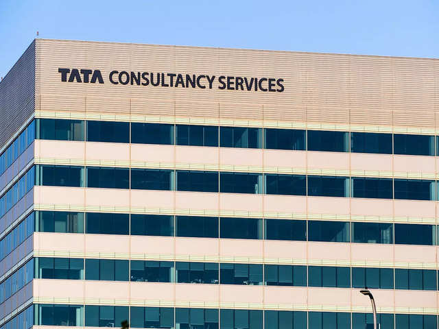 Sell TCS | Target: Rs 3,580