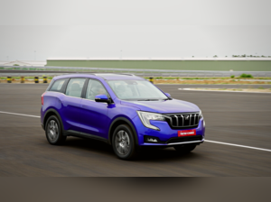 Mahindra XUV700 launched, full variant-wise price list announced