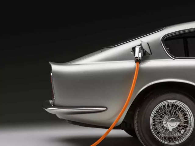 ​Aston Martin goes electric
