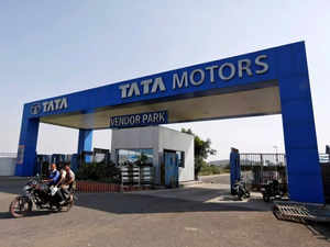 tata motors share price