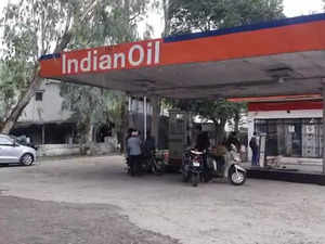 IOC expects 100% refinery run within a quarter as fuel demand returns