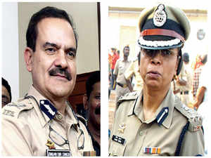 IPS officers Param Bir Singh and Rashmi Shukla