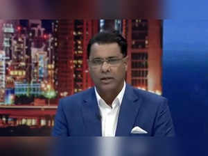 Waqar Younis apologises for his 'namaz' comment, says sports unites people