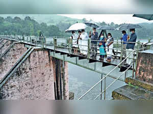 SC fixes rule curve at 139.5 ft, Kerala's Mullaperiyar dam already at 138.3