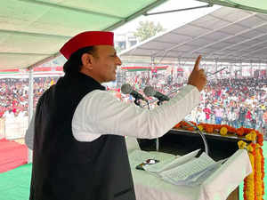 'Farmers not going to get justice till BJP is in power': Akhilesh Yadav