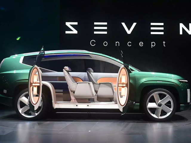 Kia Seven concept vehicle
