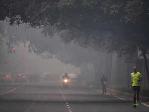 SC asks Centre, Delhi govt to come out with suggestion to control air pollution within 24 hours